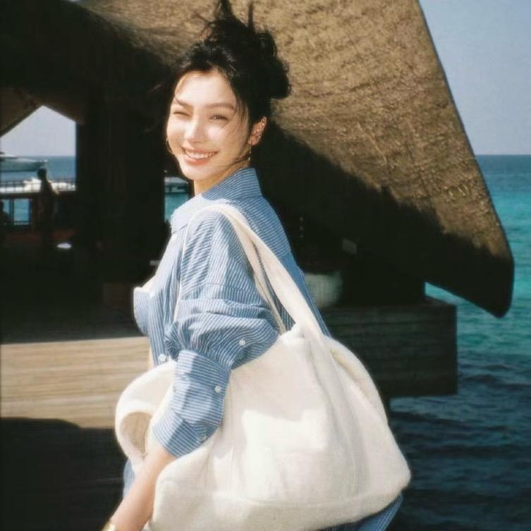 奇怪的庄雅婷