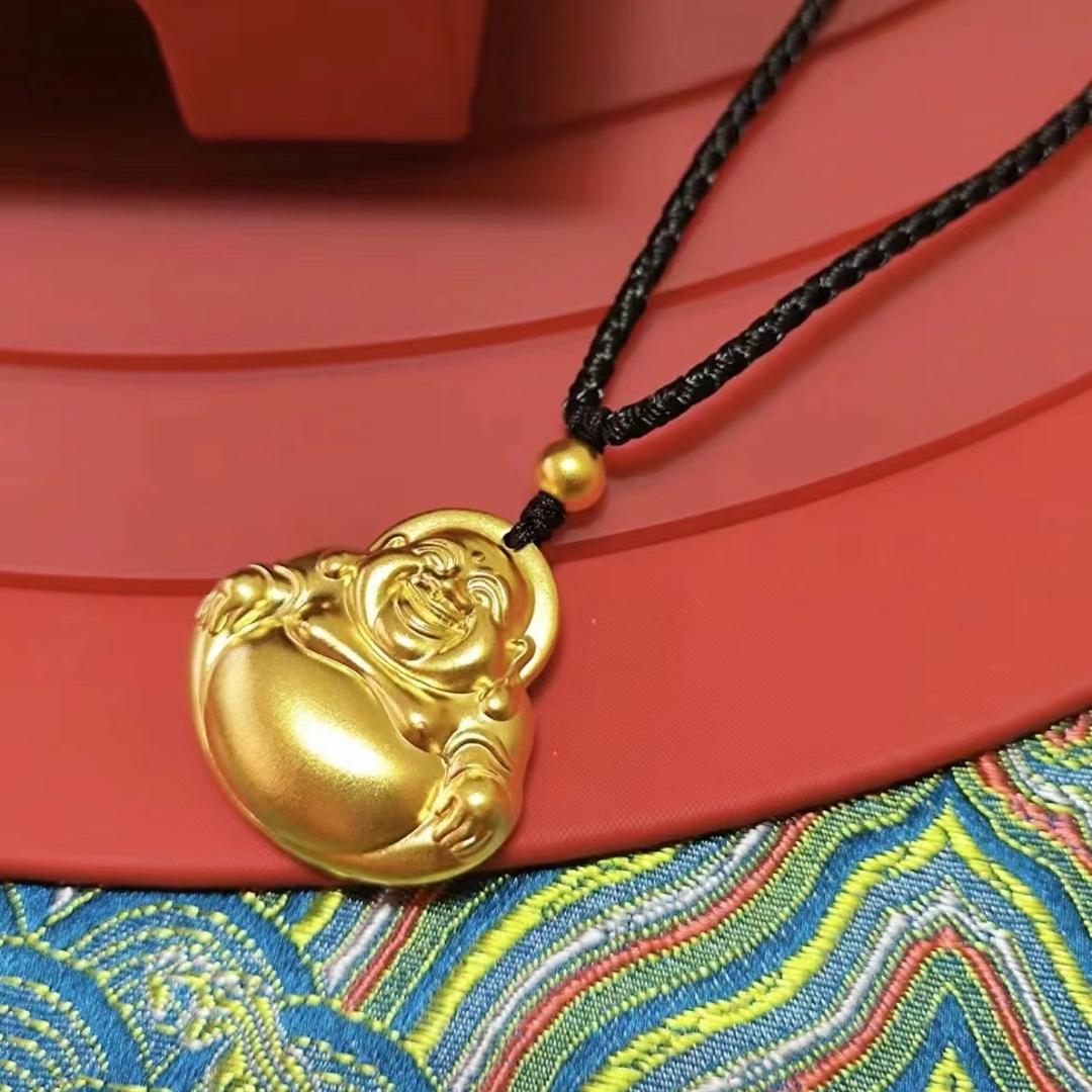 珠宝搭配师真真