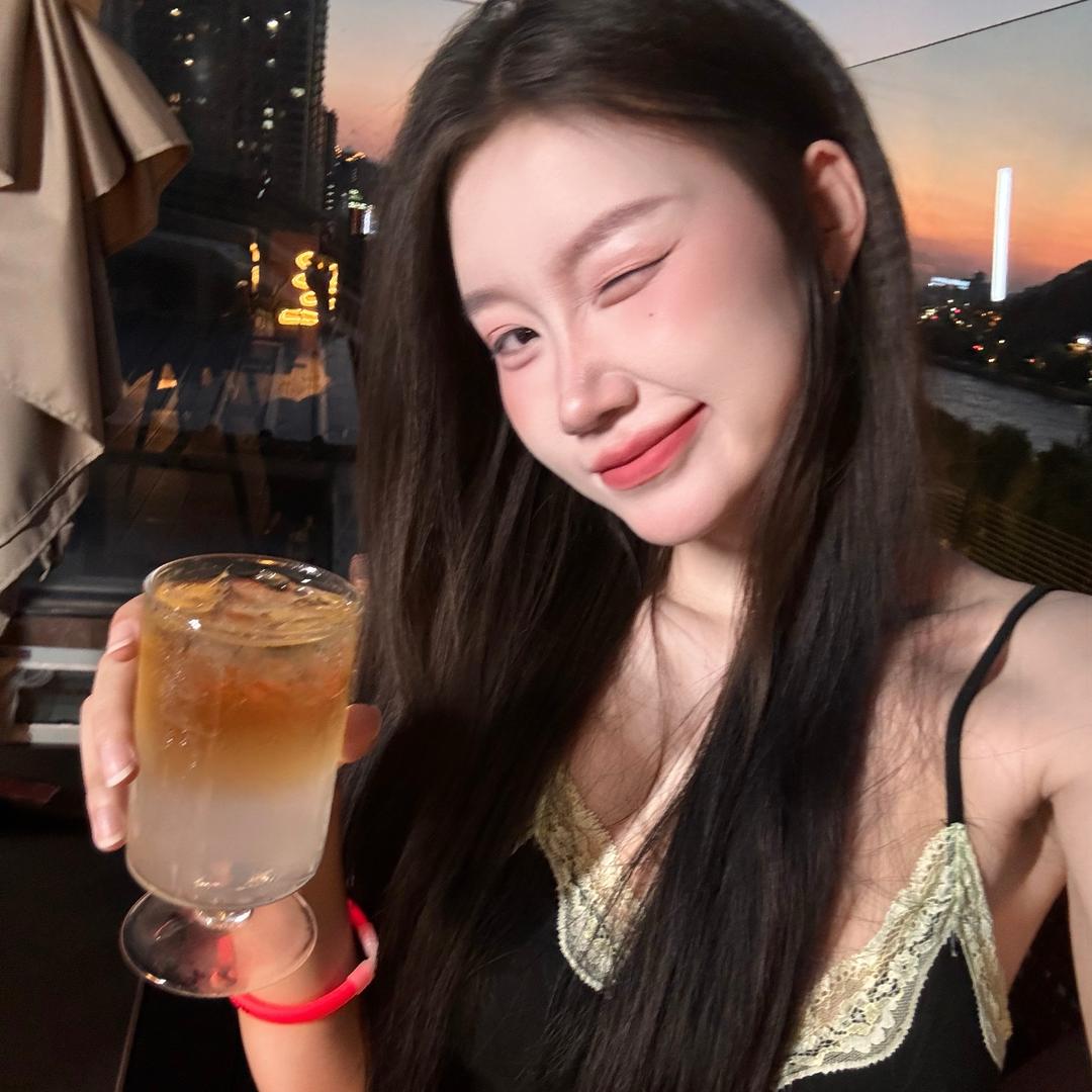 是蒙蒙阿。
