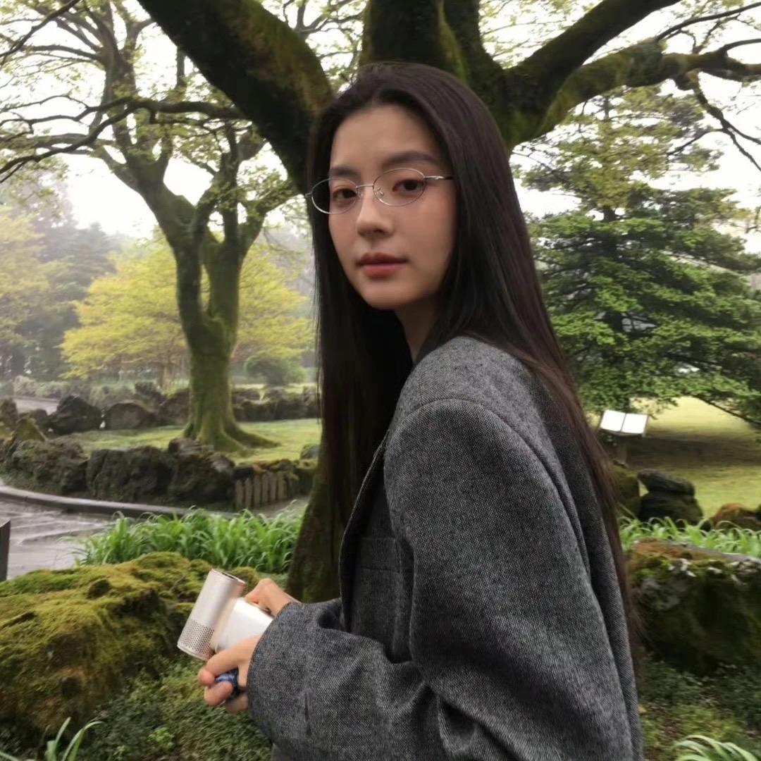 珩畔临