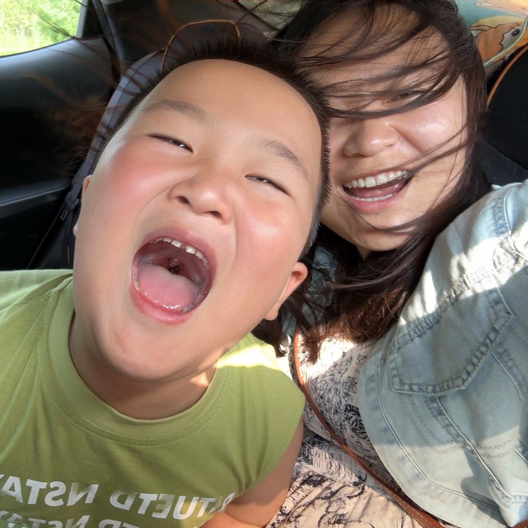 杨小歪歪吖