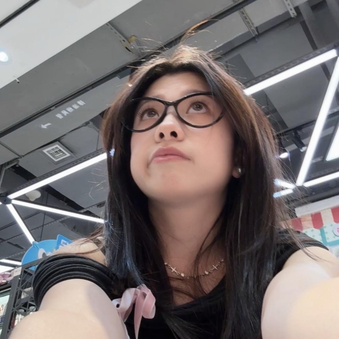 小周有点憨！