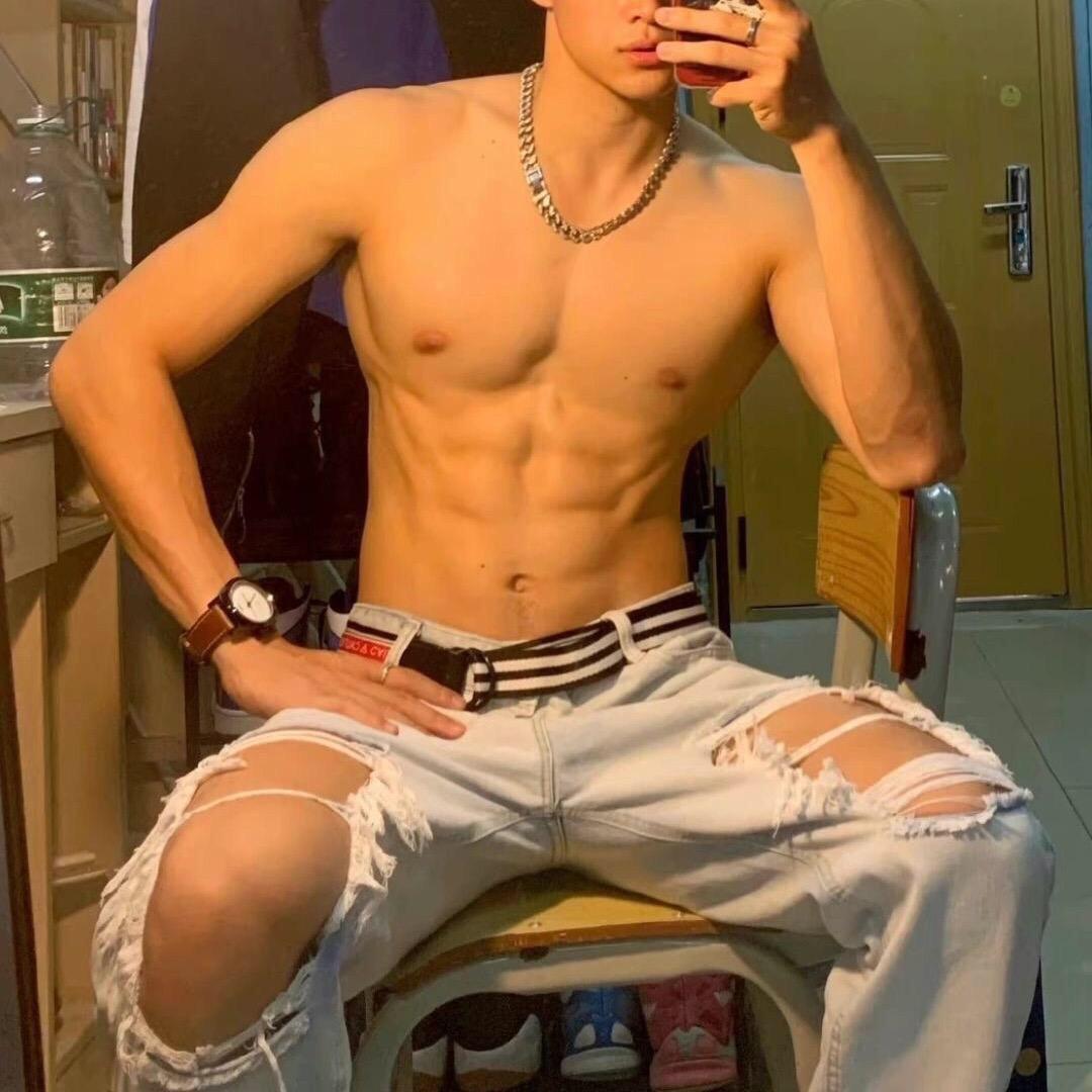 爱健身的Kadi
