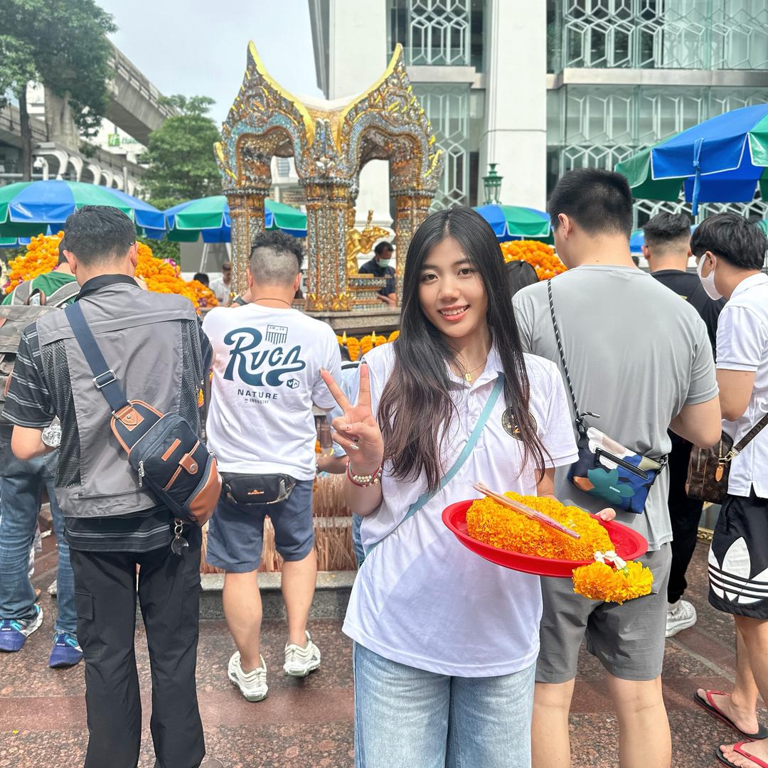 泰师🇹🇭助理小丽