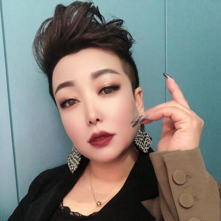 飒姐