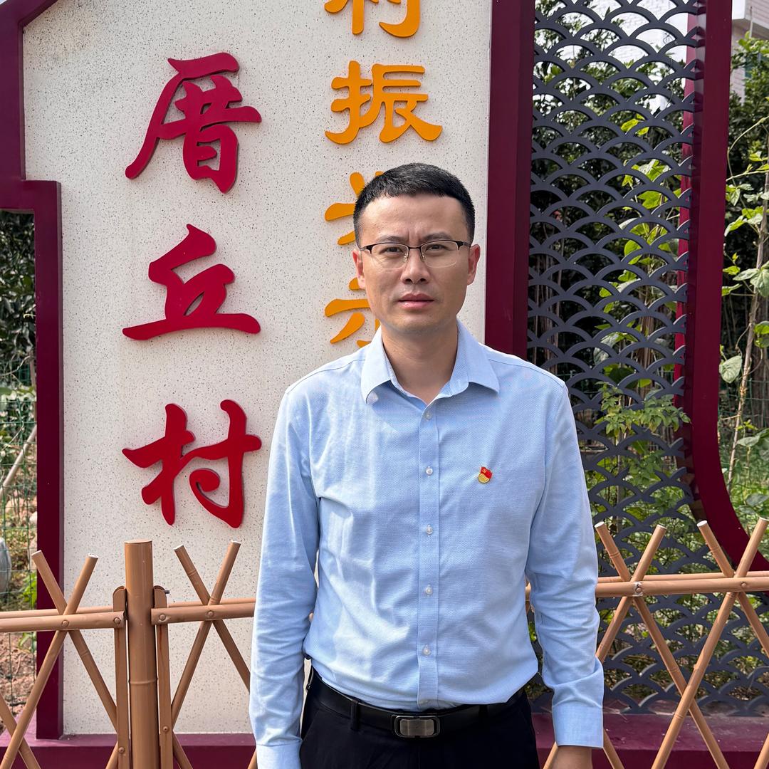 厝丘蔡书记（蔡伟河）