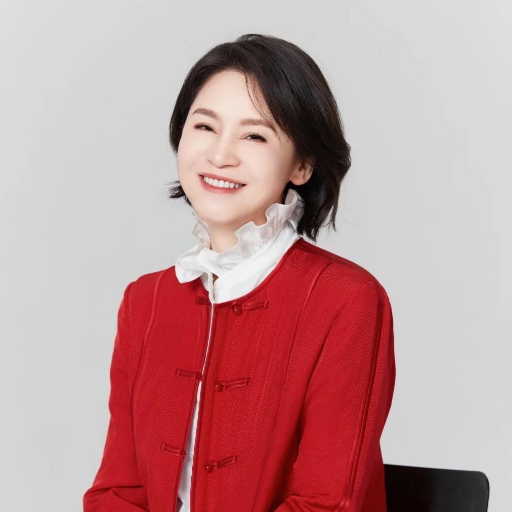 我是摩羯三妈奢选穿搭