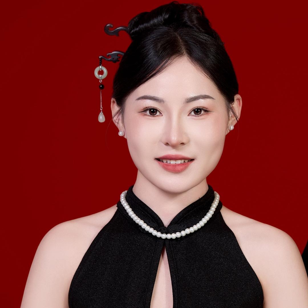 素颜调肤娜娜