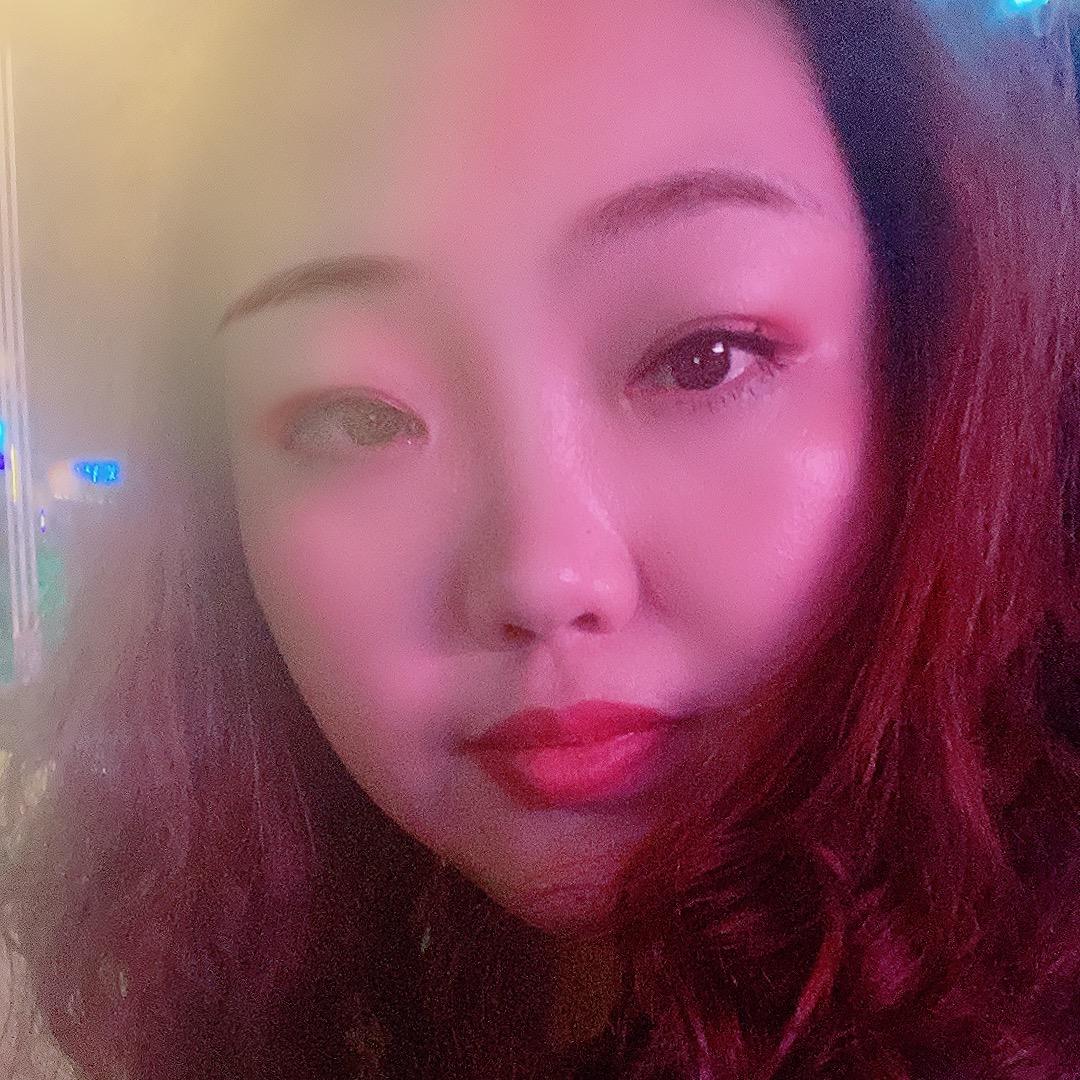 伊伊乄