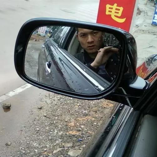 卖电车佬
