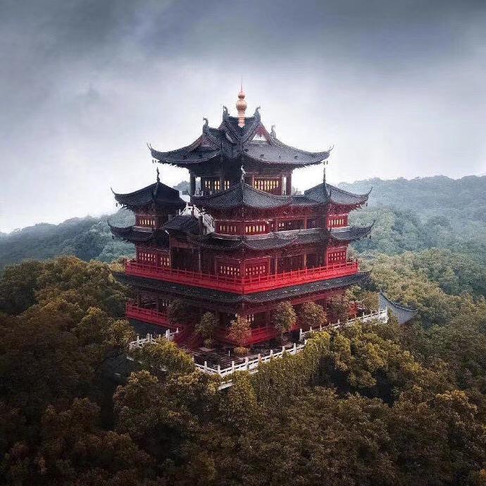 均均的世界