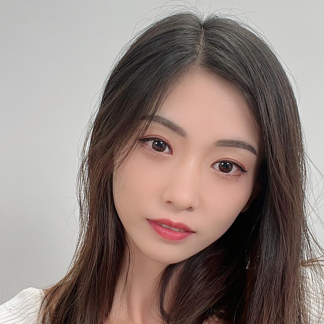 黄小黄(同款商品在橱窗）