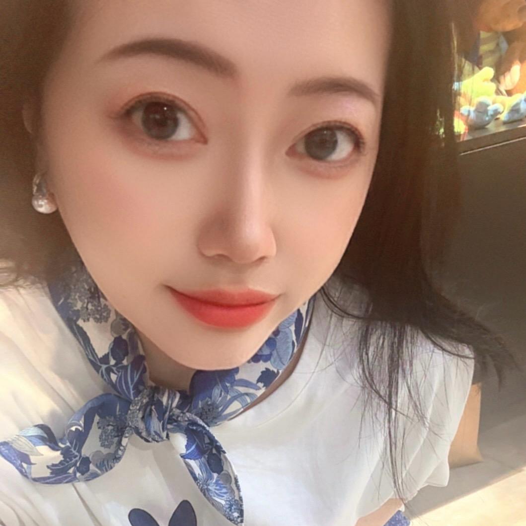 阿 朵
