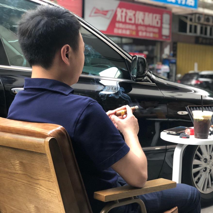 你猜你猜我是谁