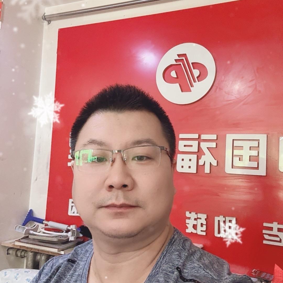 爱养猫的福体店主