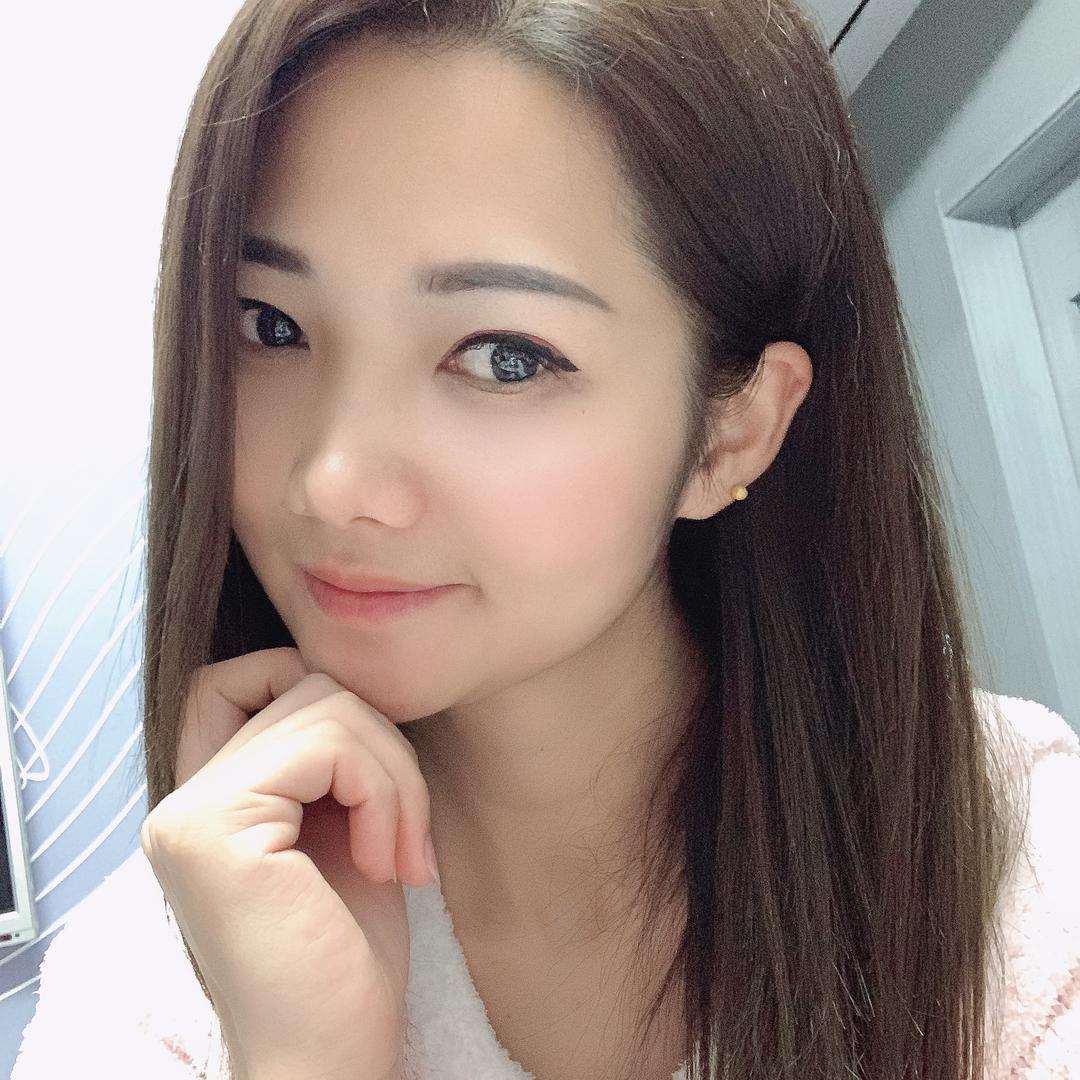 佳佳