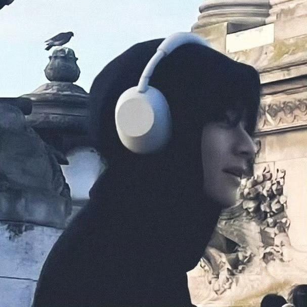 𝑯𝒂𝒕𝒔𝒖𝒌𝒐𝒊°