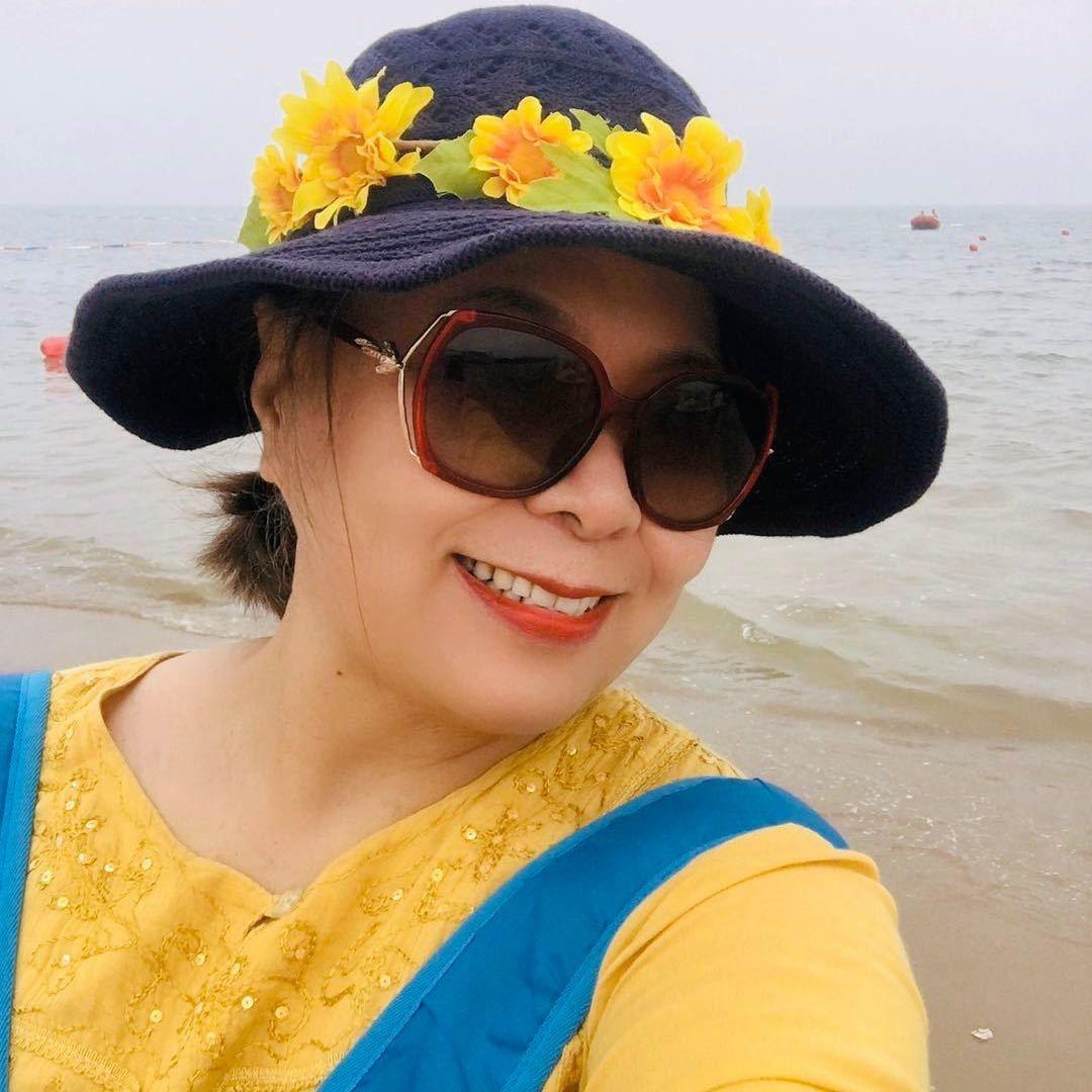 黄橙橙的蓝