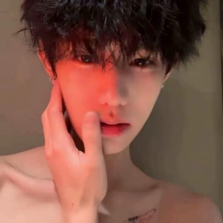 ꒰ঌ开心果໒꒱