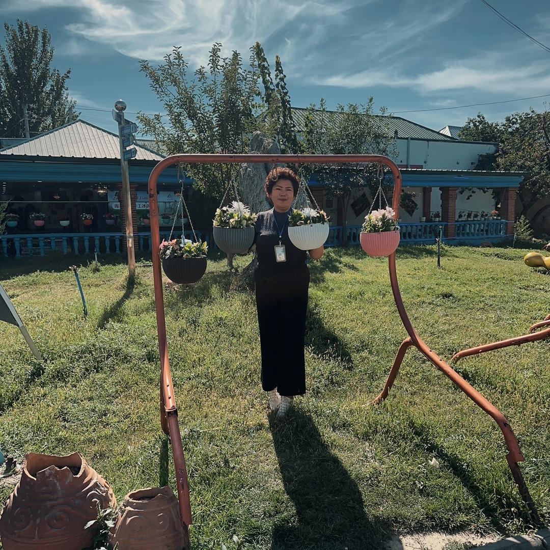 Y·R HOME 新思特乌什县总代玛丽亚