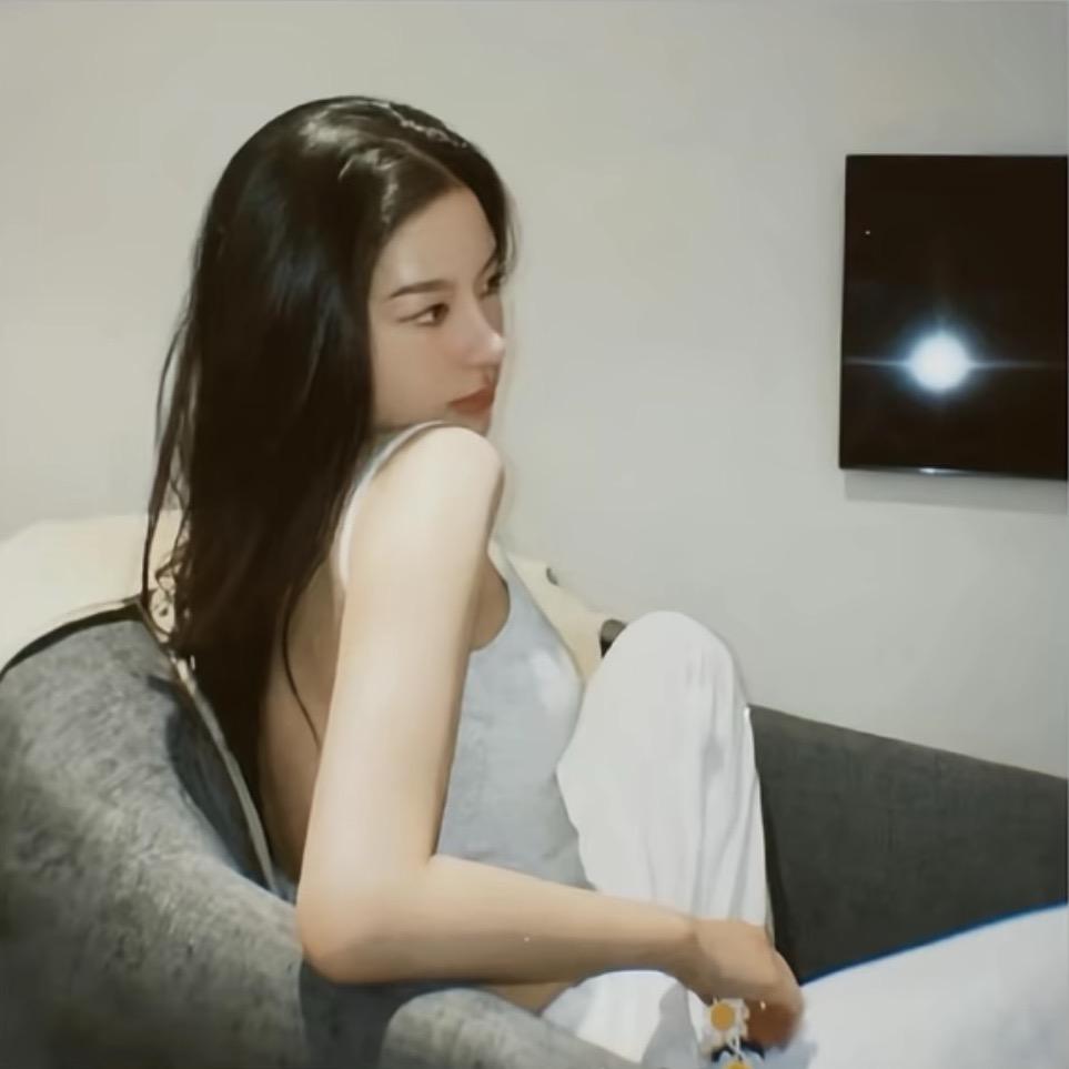 蛋黄派🫧