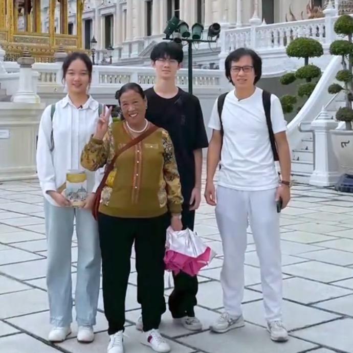 瑛派儿黄总幸福严选