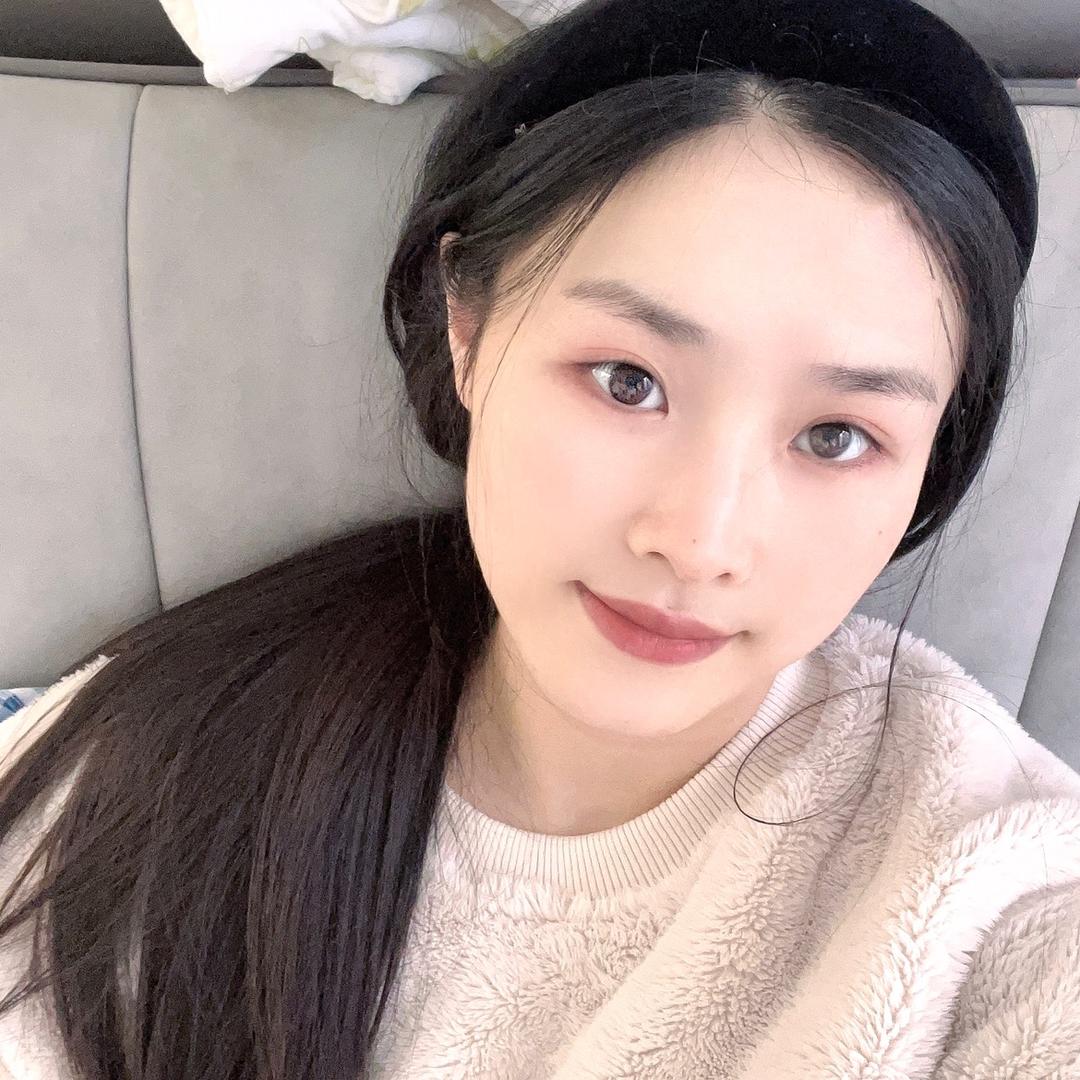 麻麻小尾巴童装