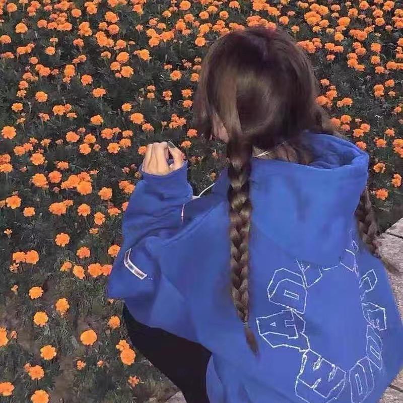 爱上纯欲辣妹装