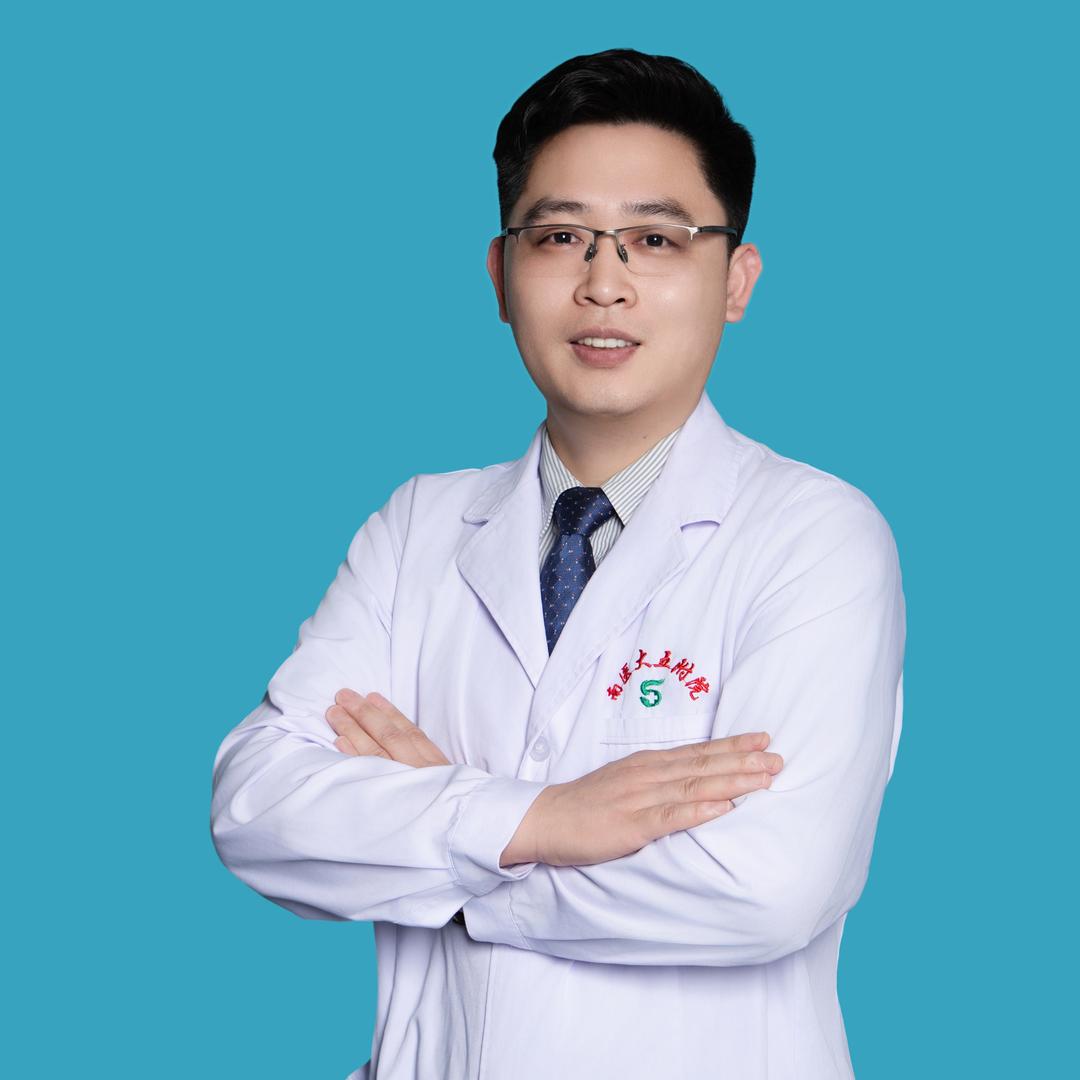 骨关节王敏聪医生