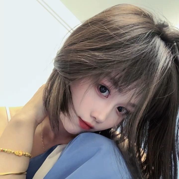 小桃子🍑🍑🍑