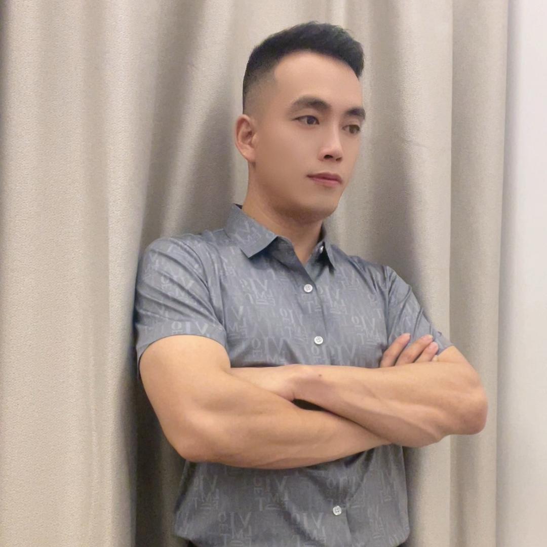 批发空调的小哥哥