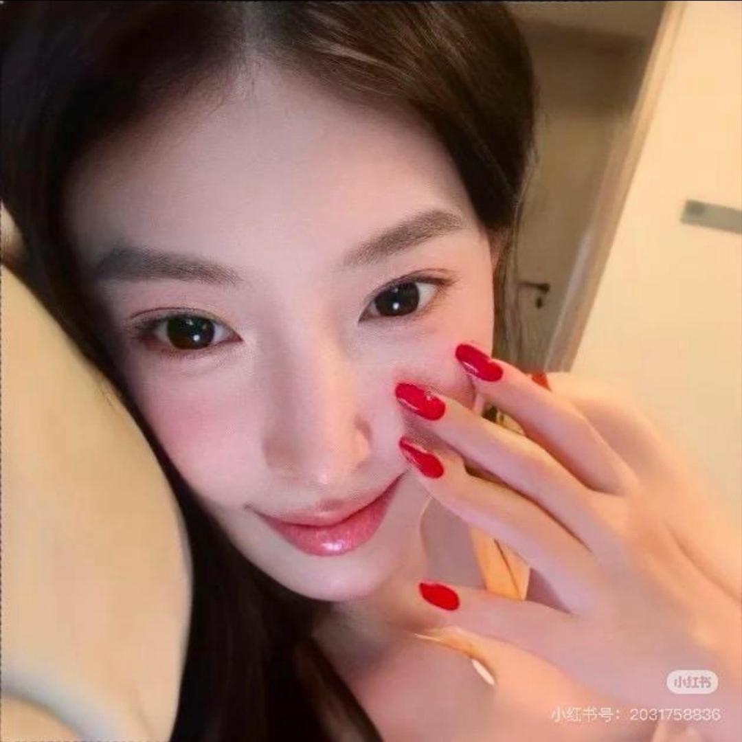 宅女君.