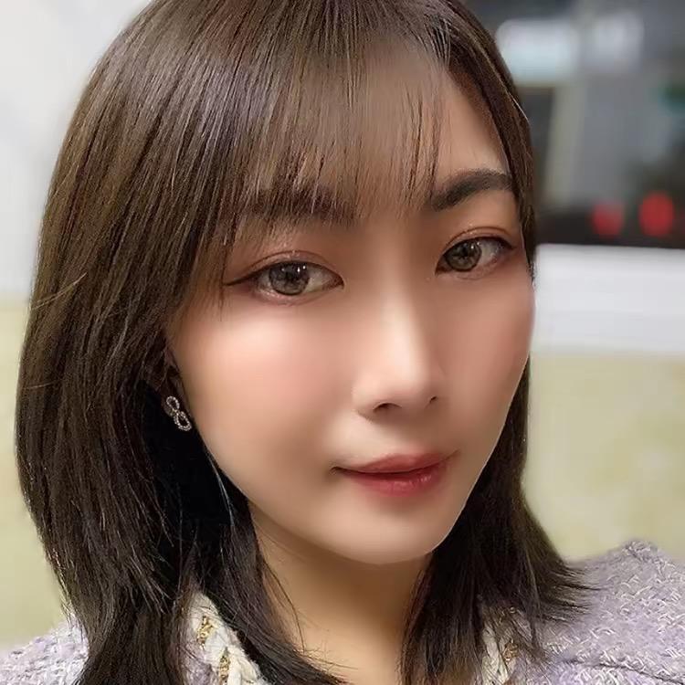 爱美食的🍤梅梅