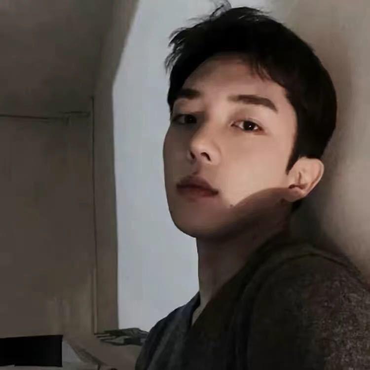 哲ɜː