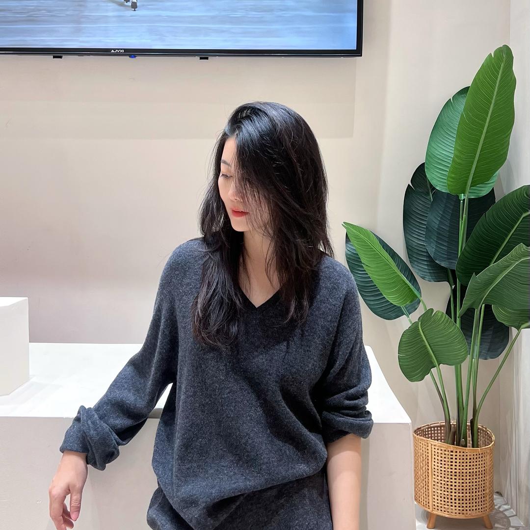 揭阳苏拉品牌店