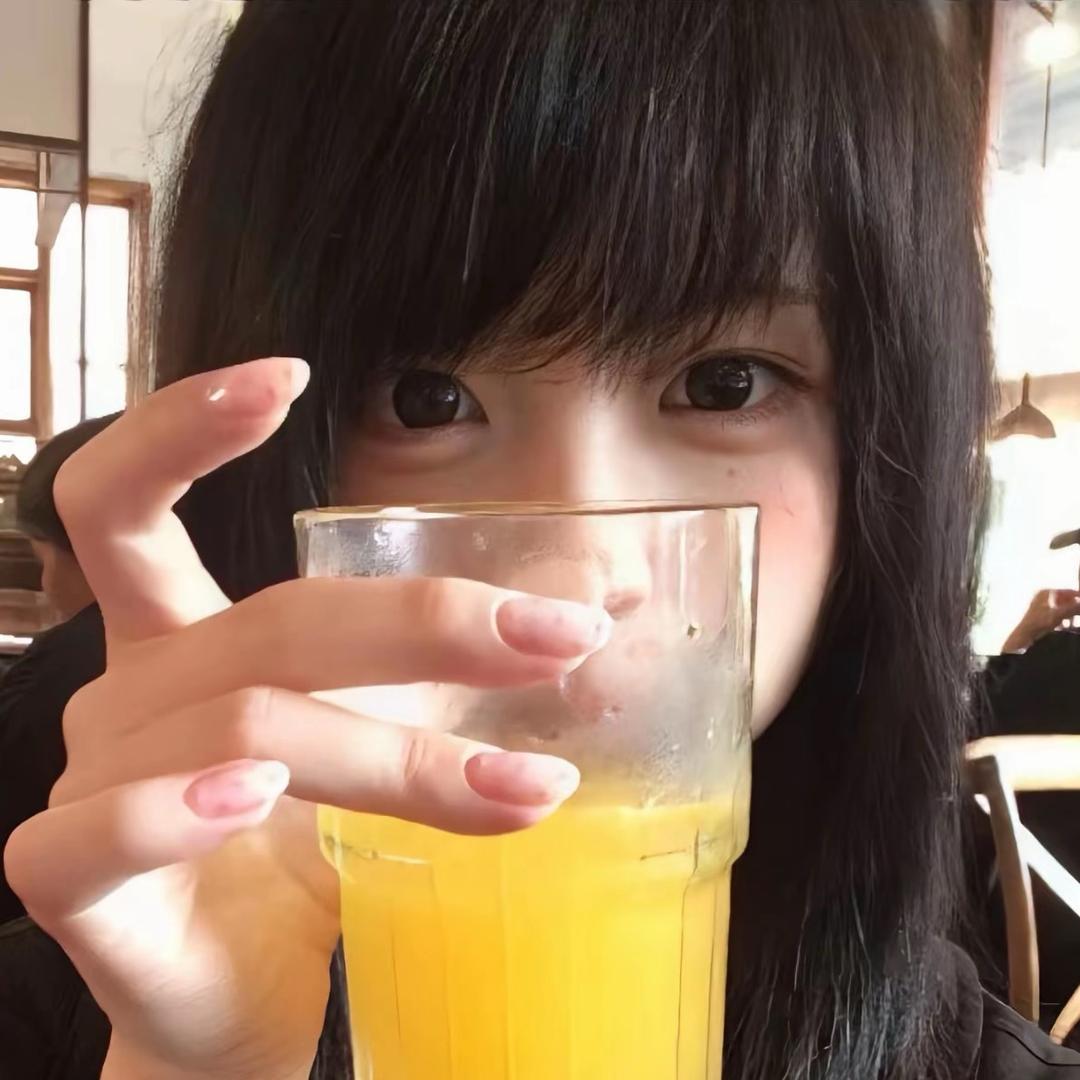 菜玥  玥