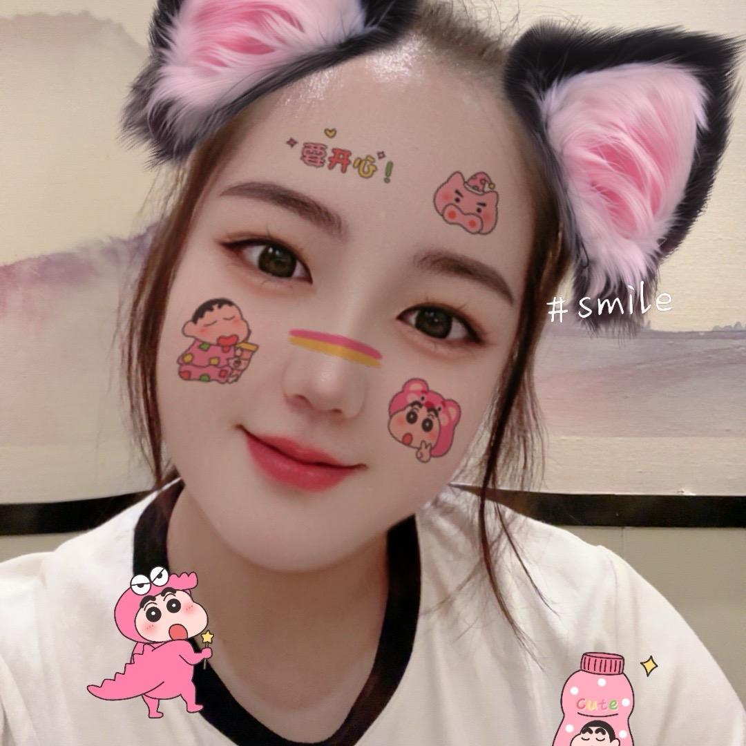 郑州洛笛珂（羽绒服.羊绒大衣）雪梅