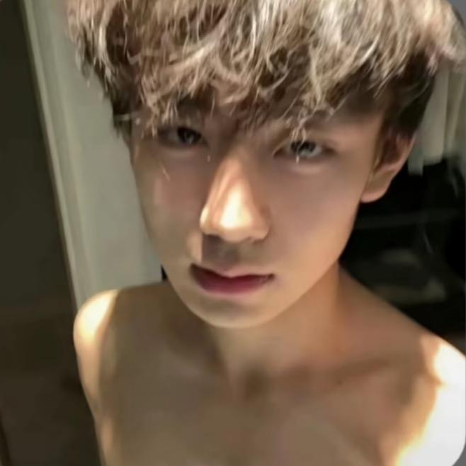 洛江泽