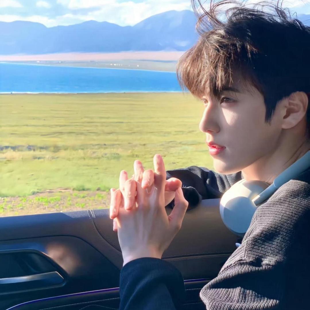 钱从四面八方来WuW