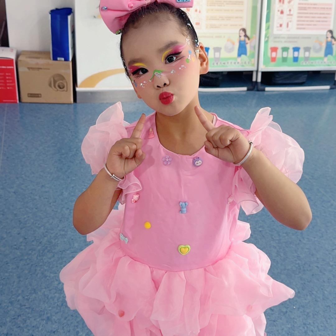 💕输在认真💕🎶