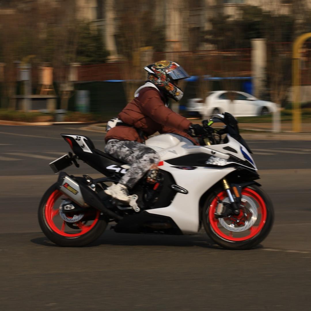 吃肉长不胖🍗.