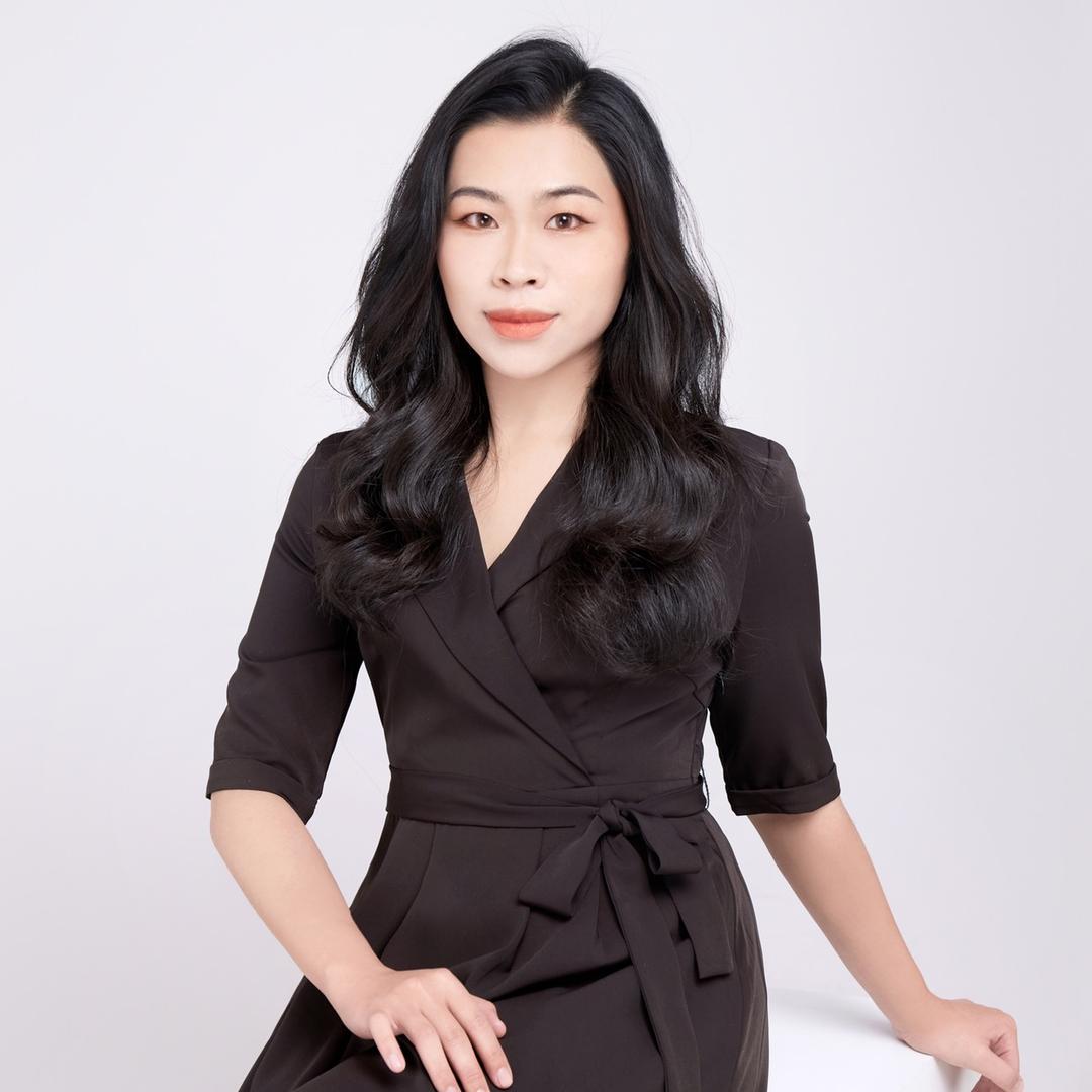 宝厦水韵华庭-陈丽君