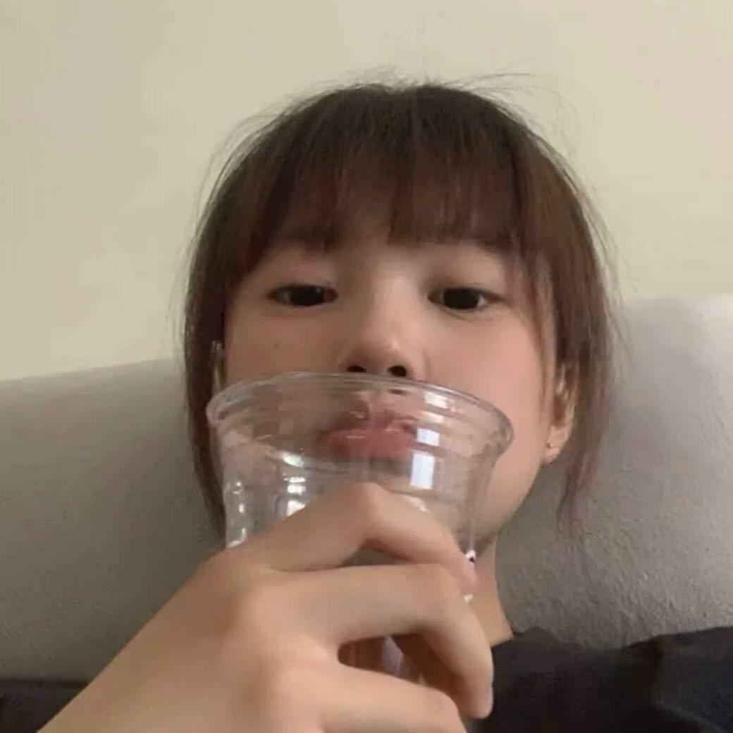 绿豆豆.