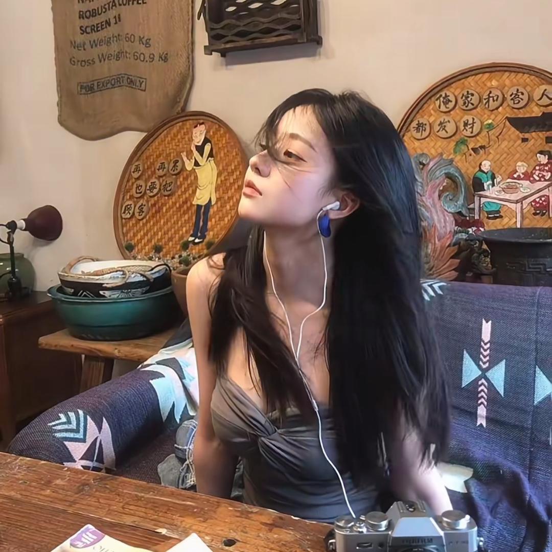 薄天天