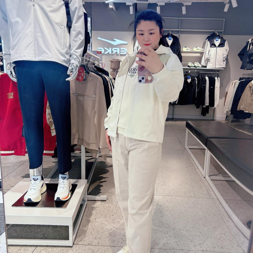 小红的服装店