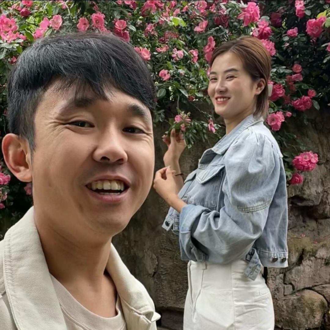 富贵和雨菲十月一号结婚典礼助播