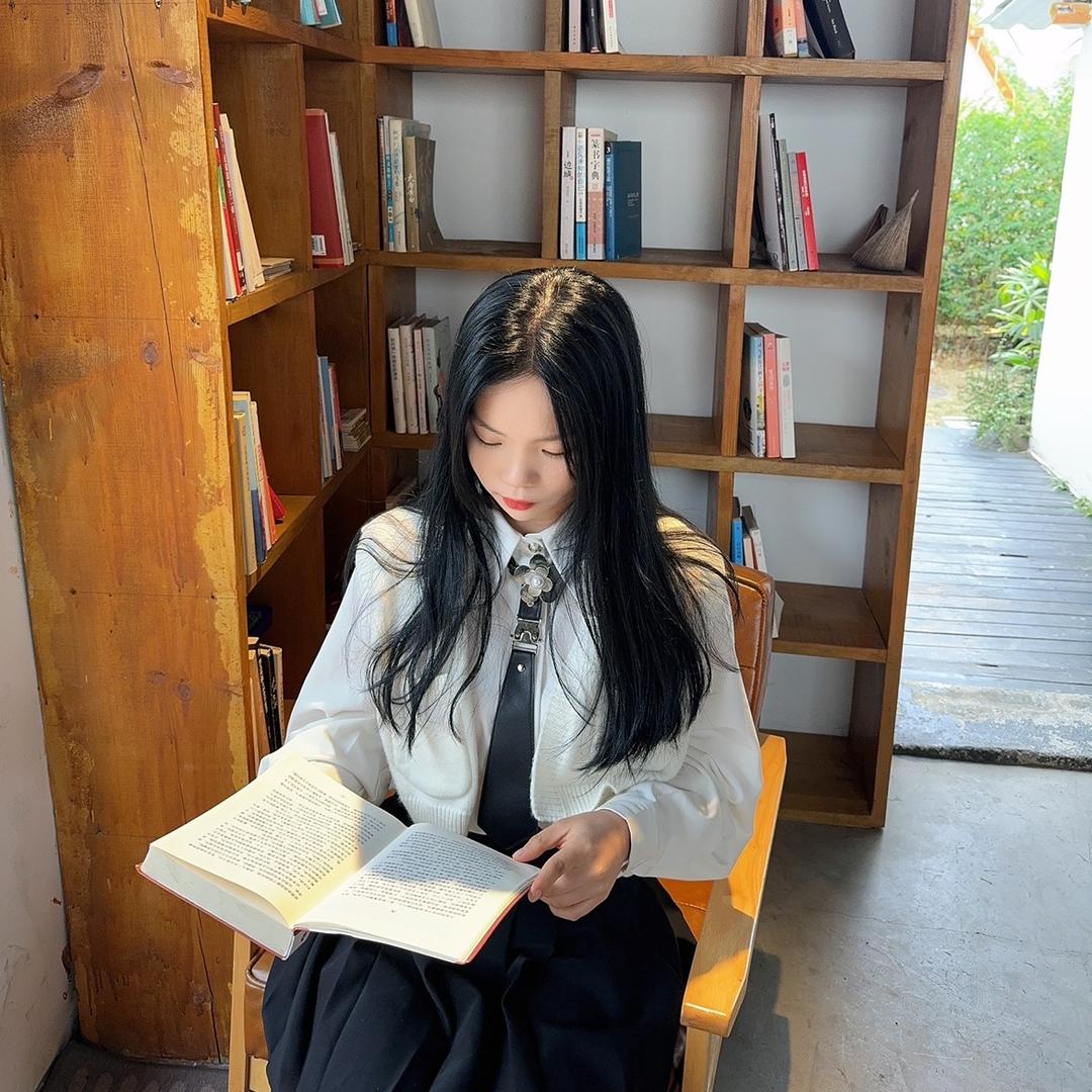 南岳衡山导游慧敏（简舍）