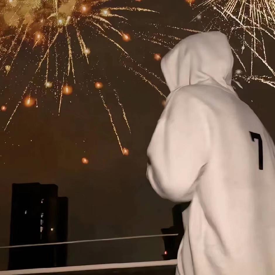 Dseven