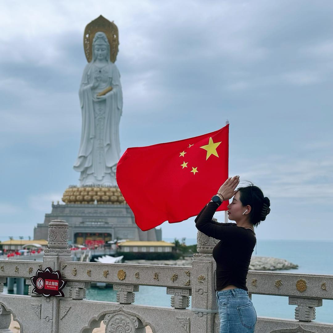 AAA专业手机贴膜刘姐