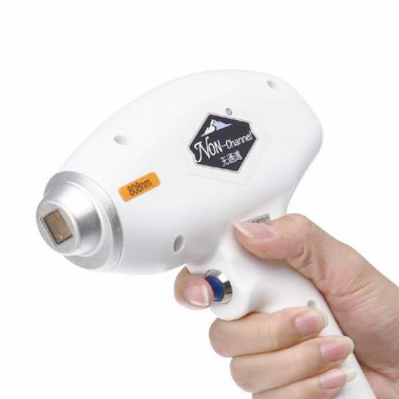 808脱毛机，超生波，洗眉机生产厂家